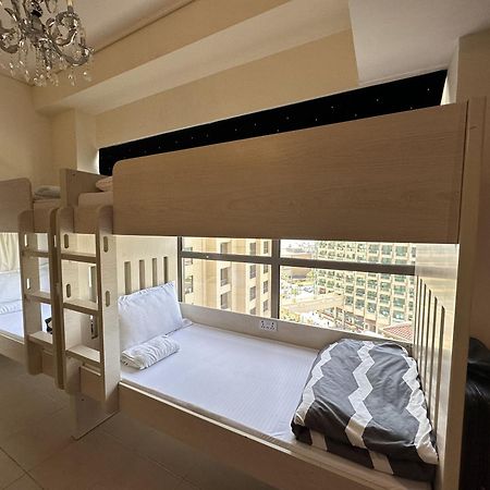 Bollywood Beach Hostel Дубай Екстер'єр фото