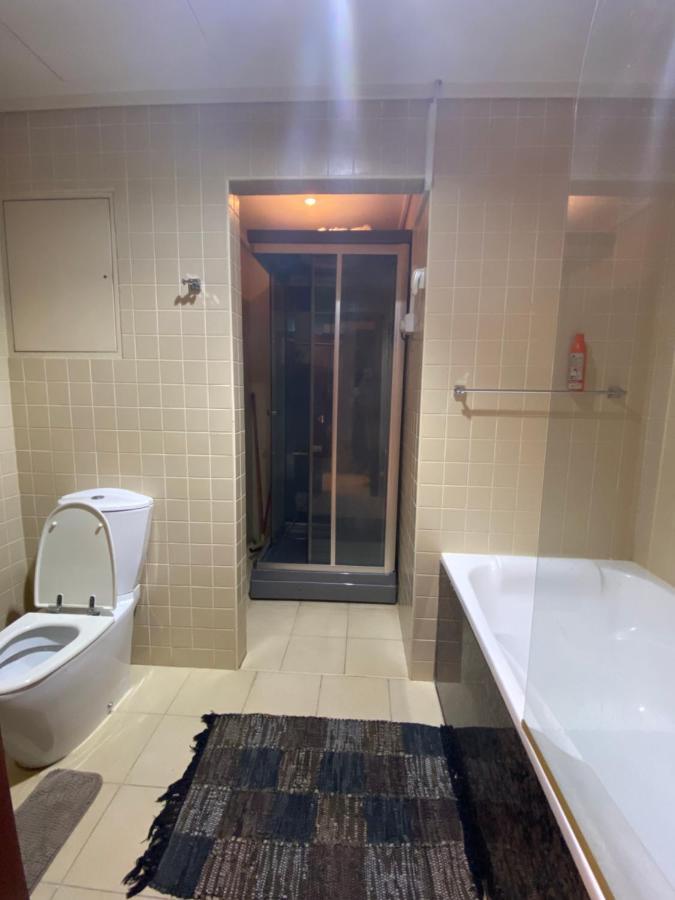 Bollywood Beach Hostel Дубай Екстер'єр фото