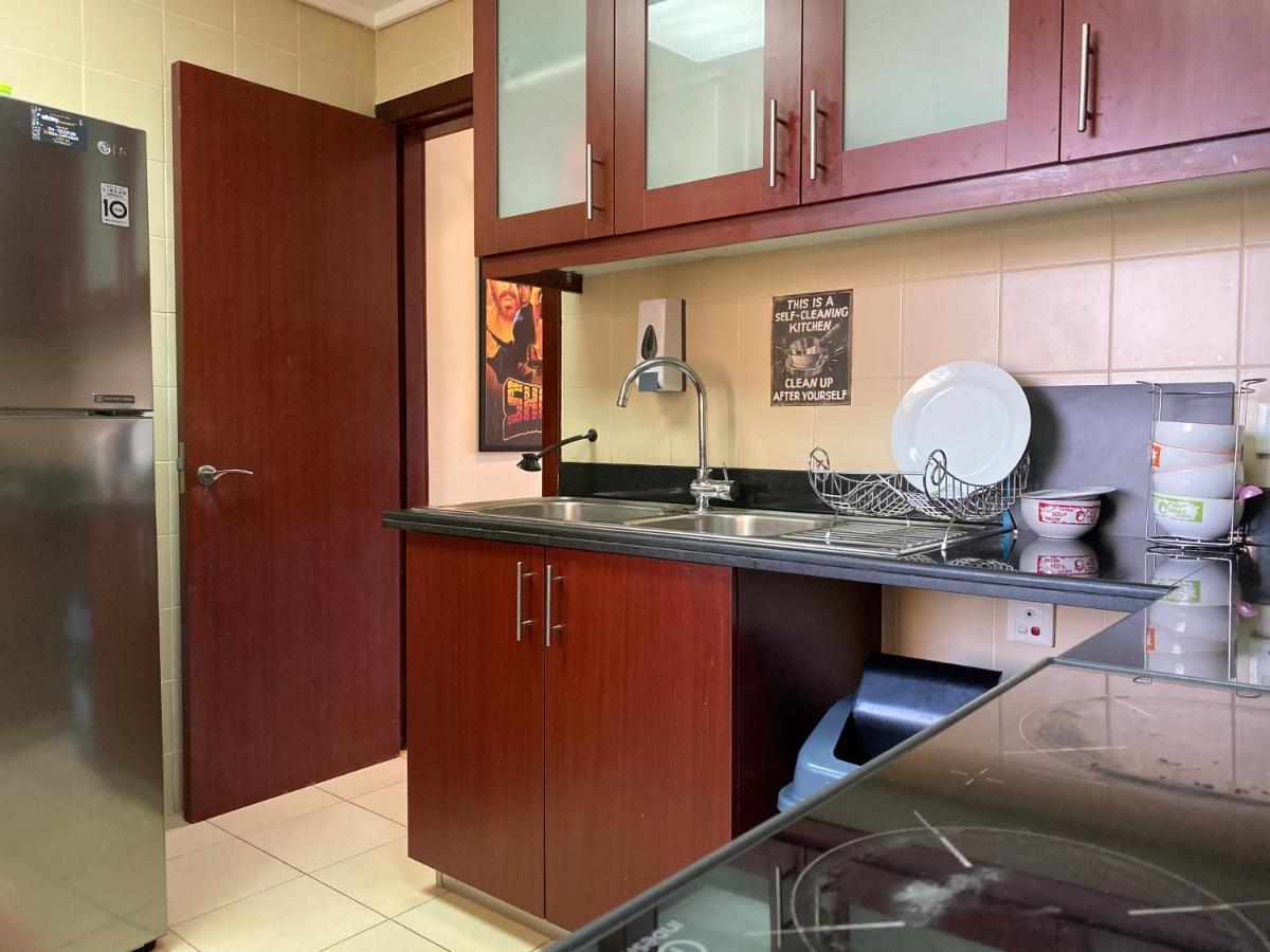 Bollywood Beach Hostel Дубай Екстер'єр фото